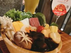 -湊湊火锅·茶憩(锦艺城店)