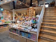 -猫的天空之城概念书店(苏州平江店)