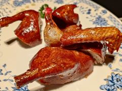 柚子酱烧玻璃中鸽-粤·向群饭店(二沙岛店)