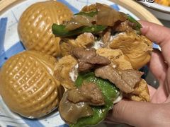 -费大厨辣椒炒肉(黄兴中心广场店)