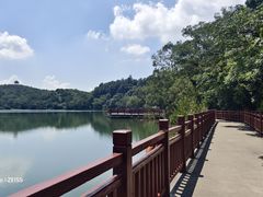 -红旗山庄(圭峰山店)