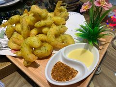 茴香炸虾仁-爷爷的烀饼店