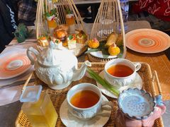 -HUATA 'Holiday Plan 花榻