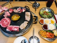 -江南猪肉商会无限续吃(弘大店)