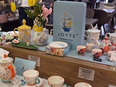 -钟书阁(松江泰晤士小镇店)