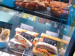 -星巴克(香港国际机场44号闸店)