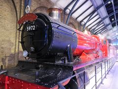 -九又四分之三站台哈利波特商店