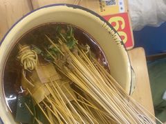 -拈签一笑黄牛肉辣卤串串