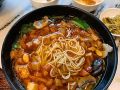 双菇辣酱面-功德林(南京西路店)