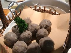 -左庭右院鲜牛肉火锅(浦江欢乐颂店)