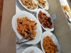 -百荷园蔬食自助餐厅(德辉广场店)