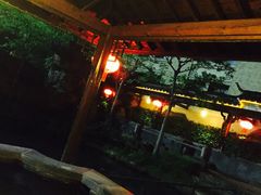 -汤山欢乐水世界