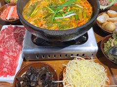 -黔有有贵州酸汤夺夺粉火锅(五味十字店)