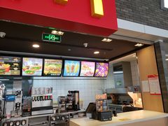 -麦当劳(郑州东高铁站店)