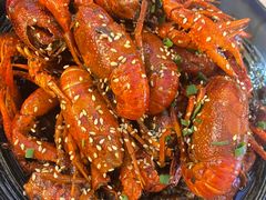 -肥肥虾庄·金牌油焖大虾(东湖欢乐谷店)