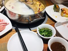 -蒙肥羊·酸汤潮牛·鲜牛肉火锅烤肉自助(岗顶店)