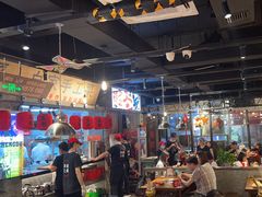 -萍姐火锅·公路夜市(武汉首店)