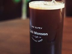 -Café Monson