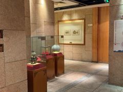 -萨拉伯尔(燕莎友谊商城店)