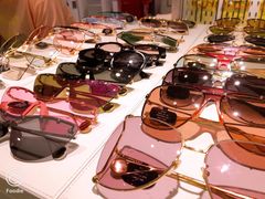 -目艮眼镜SHOWROOM(品牌集合店)