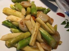 -姜君·千岛湖鱼头馆(浦东大道店)