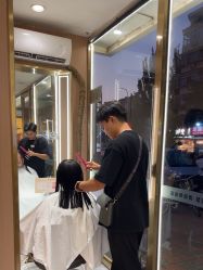 -一東造型烫发染发