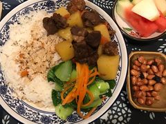 -蜗牛小馆醉乡民谣云南菜(惠新西里店)