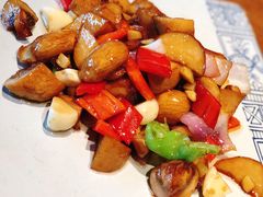 傣味香烤菌茹-云海肴·汽锅鸡·云南菜(天山百盛优客店)