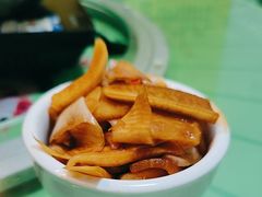 -华哥新鲜猪精品美食