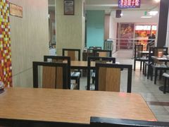 大堂-老边饺子馆(北京南站3店)