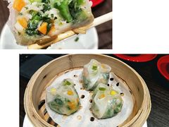 -钟书阁(群光广场店)