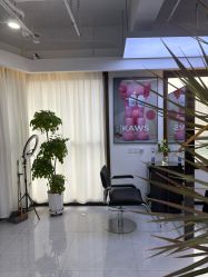 -V7 HAIR SALON
