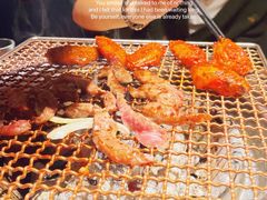 -明洞阿姨·韩式酱蟹烤肉·创意料理(三元桥店)