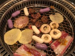 -炙忧烤肉屋(中国铁建广场店)