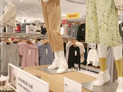 -优衣库(郑州二七万达广场店)