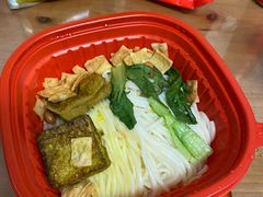 臭豆腐金汤螺狮粉-霸蛮湖南菜·牛肉粉(荣京西街店)