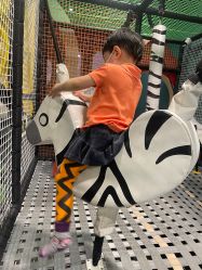 -MELAND CLUB亲子乐园·派对·餐厅(北京芳圆里ID MALL店)