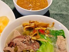 -府上酒店(广州火车站越秀公园地铁站店)