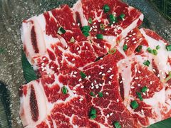 -山川小町·极番烧肉(新地假日广场店)