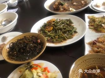 臭豆腐的，面条的个人比较喜欢小柿子