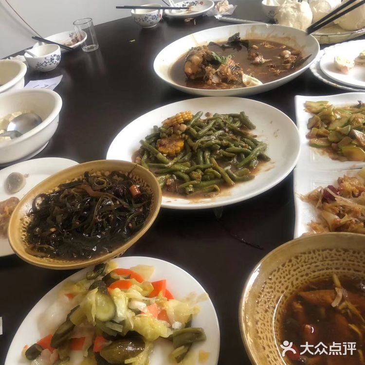 臭豆腐的，面条的个人比较喜欢小柿子