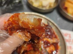 -草家酱蟹炭火烤肉店(珲春南路一店)