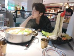 -许府牛火锅(湖滨银泰in77E区店)