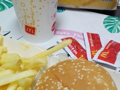 -麦当劳(光新乐购店)