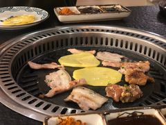 -炙忧烤肉屋(中国铁建广场店)