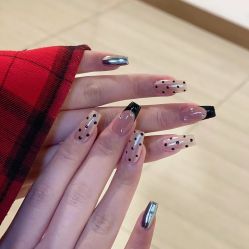-LILY NAILS美甲美睫