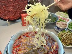 -渝大龙重庆火锅(温泉月亮湾店)