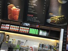 -桂桂茶(万嘉广场店)