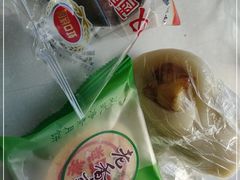 -上海虹口糕团(福州路店)