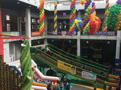 -蒙特利亲子乐园